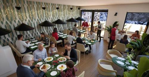 Gæster der bor på Dedeman Palandoken Resort Hotel