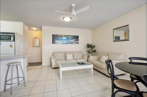 Billede fra billedgalleriet på Budget Unrenovated Beachside Resort Style Complex Sandcastles 222 i Coffs Harbour