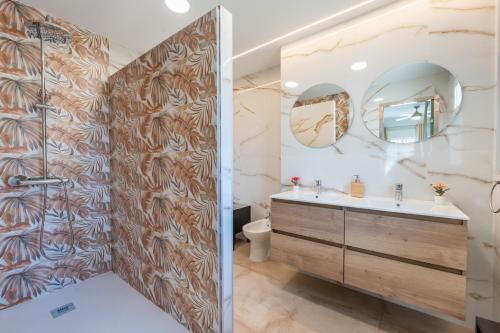 VB Velázquez 6BDR Villa Marina