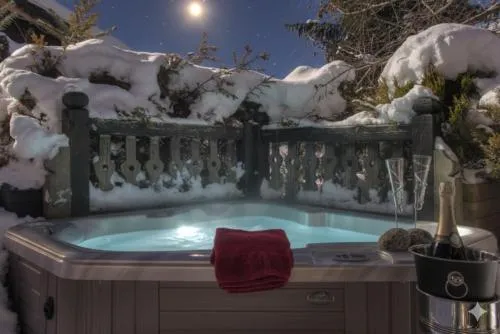 Hôtel Les Chalets de Philippe avec Jacuzzis Privatifs photo 14