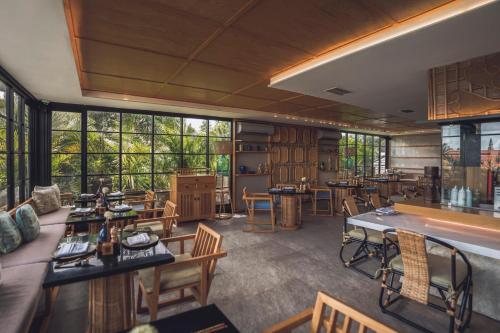 Amarea Resort & Spa Ubud by Ini Vie Hospitality — Restaurant/places to eat