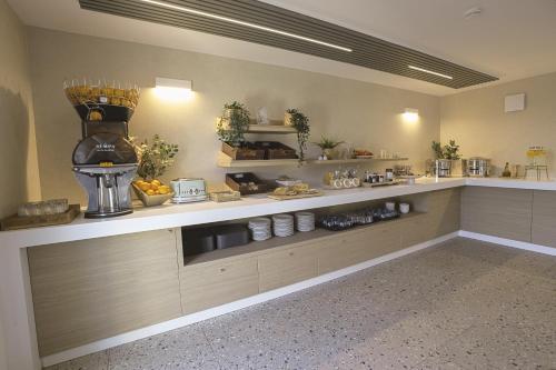 Jídlo v hotelu nebo okolí