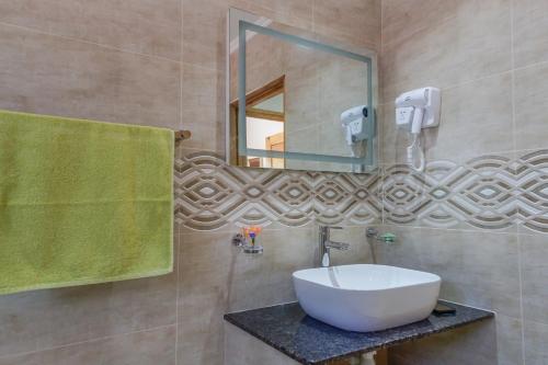 Yvon's Tropical Villa photo 3