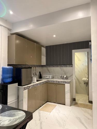 Nhà bếp/bếp nhỏ tại Pasay Transient House