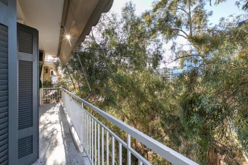Zeus 2-Bedroom Apartment in Athens