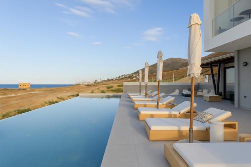 Villa Luxury Heaven - with Heated Pool