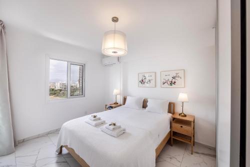 Ένα ή περισσότερα κρεβάτια σε δωμάτιο στο Mackenzie Leo Seafront Suite