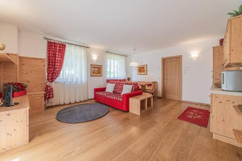 Postel nebo postele na pokoji v ubytování Dolomites Essence