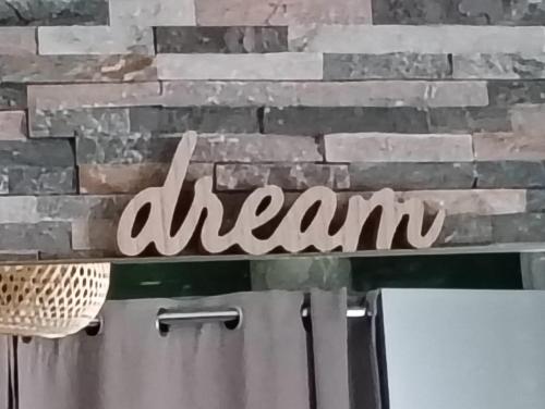 Φωτογραφία από το άλμπουμ του La Gilbertine σε Louze