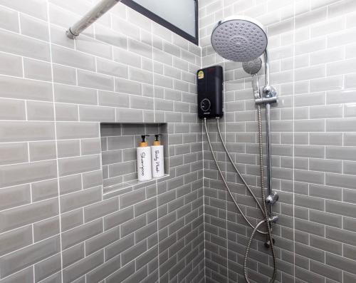 Un baño de Shiralea Resort