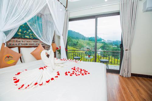 Γενική θέα στο βουνό ή θέα στο βουνό από  αυτό το ξενοδοχείο