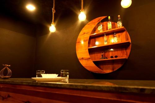 Fotografie z fotogalerie ubytování ll EMPYREAN STAY ll SUPREME VILLA ll 3BHK II PVT POOL II MINI BAR AREA II AC v destinaci Lonavala