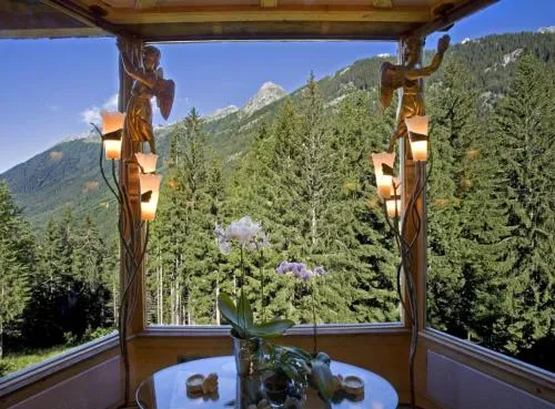 Hôtel Les Chalets de Philippe avec Jacuzzis Privatifs photo 24
