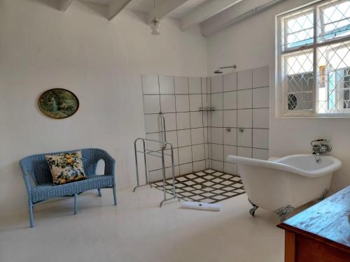 Ванная комната в Die Tuishuise & Victoria Manor