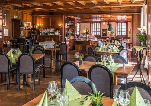 Εστιατόριο ή άλλο μέρος για φαγητό στο Hôtel de l'Aigle