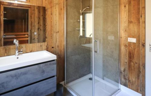 Koupelna v ubytování Awesome Home In Afritz Am See With Wifi