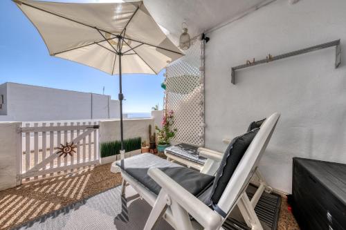 Suite Infinity Ocean - Sea View and Pool - By Lanzarote Vacation Homes
