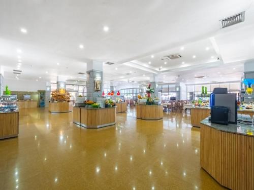 Lobbyen eller receptionen på Queen's Park Resort Göynük