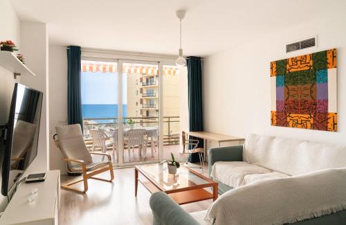 AA Guest - Sunshine Front Sea Views Eco Apartment