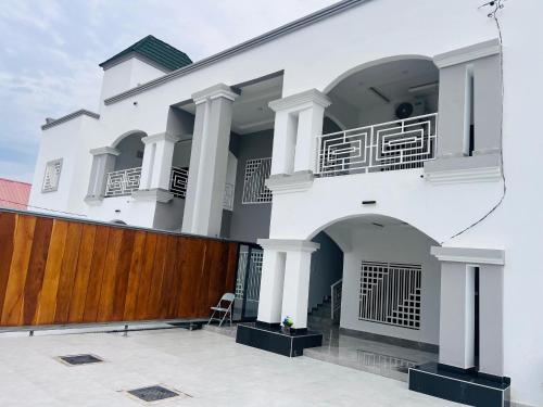 Chippo and Mams Apartments
