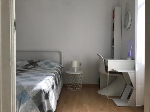 Modern and Elegant Barcelona Apartment