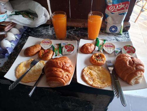 Mad på hotellet eller i nærheden