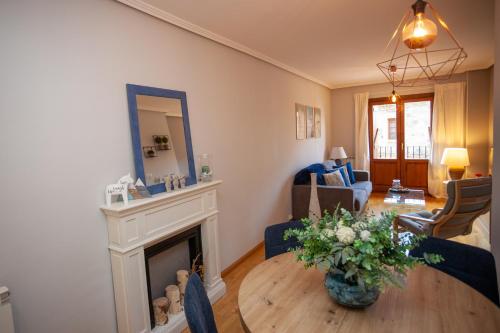 Χώρος καθιστικού στο Casa Senda by Cardi Suites