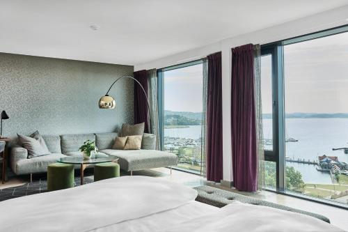 Giường trong phòng chung tại Radisson Blu Caledonien Hotel, Kristiansand