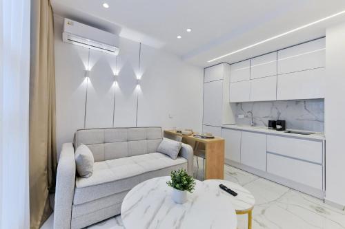 SKG Heart Suite