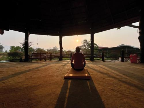 Gæster der bor på Mitraay Agro Resort - Vedbhoomi