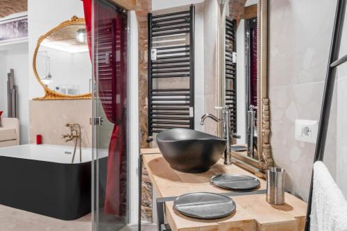 Dolce Vita exclusive paradise in Rome