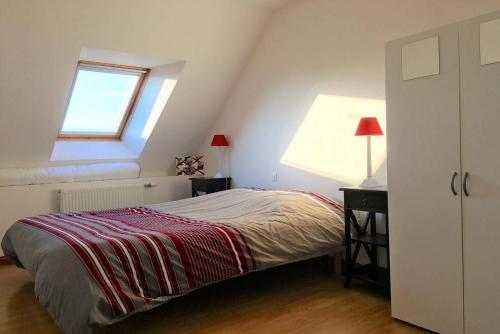 Maison bretonne rénovée WIFI avec grand jardin à TREBEURDEN - Réf 675