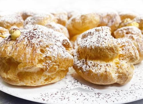 Jídlo v hotelu nebo okolí