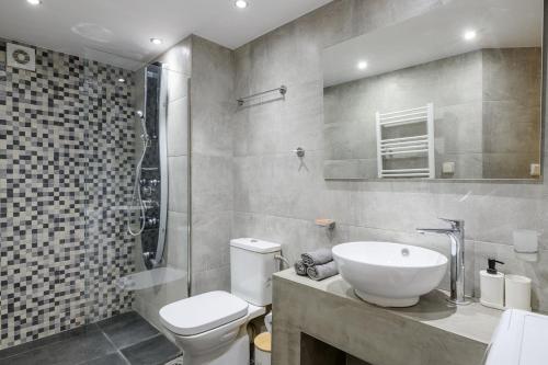 Kolonaki Central Suite Close to Syndagma Ermou