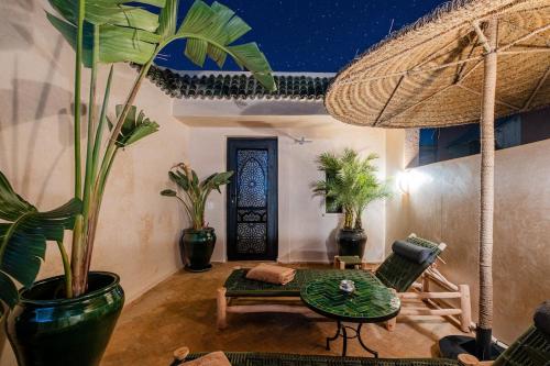 Fotografie z fotogalerie ubytování Riad Sohayna with Rooftop Pool 3BR Oasis v Marrákéši