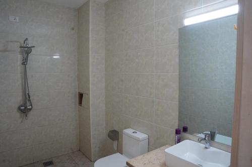 Bathroom sa Zuri