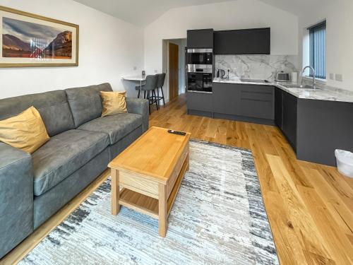 Η κουζίνα ή μικρή κουζίνα στο Riverview Lodge