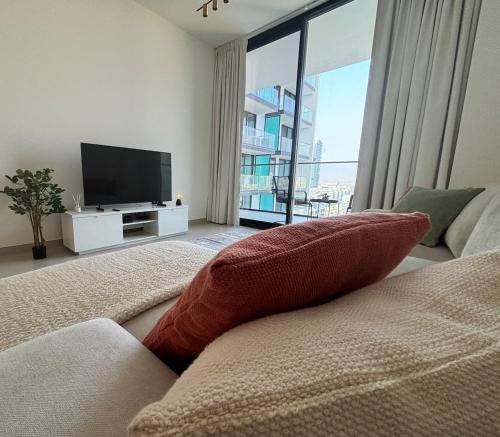 Modern & Cozy 1BR Apartment with Full Comfort