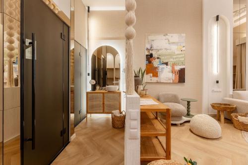 Ένα μπάνιο στο Le Til Kúria