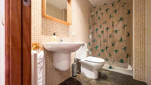 Ένα μπάνιο στο Refugio Ceretà Naturaleza, Aventura y Confort