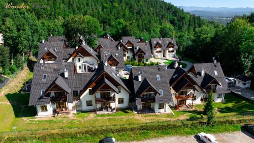 Apartament Karmel blisko stoku narciarskiego Karpatka, z balkonem i kominkiem