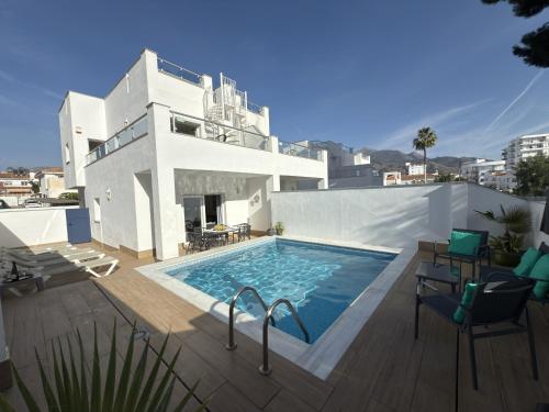 Nerja Paradise Rentals - Villa Valeria