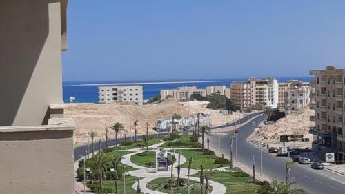 Sea View 2 Bedroom Apartment in El-Hadaba