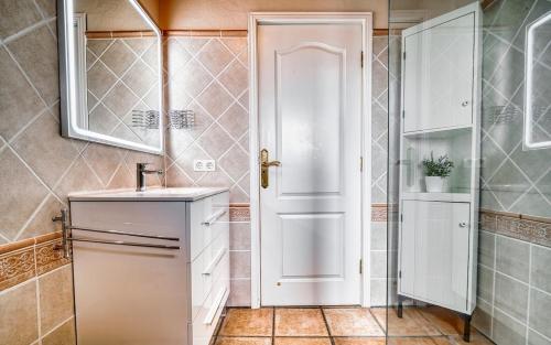 Koupelna v ubytování Villa Hibisco by Villas Vista Gomera