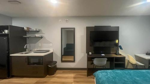 Ванная комната в Studio 6 Fort Frances ON