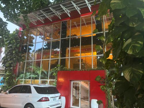 Budova, kde se hotel nachází