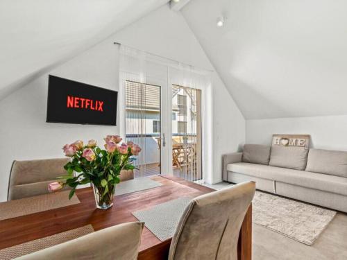 Χώρος καθιστικού στο Ferienhausträume Bergstrasse Bodensee - inkl Tiefgarage, Garten und Dachterrasse