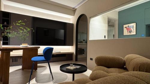 Posezení v ubytování Ximen Apartment by Olala Homes