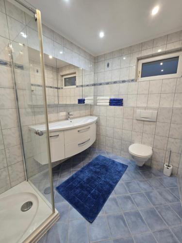 Koupelna v ubytování Landhaus Knoflach