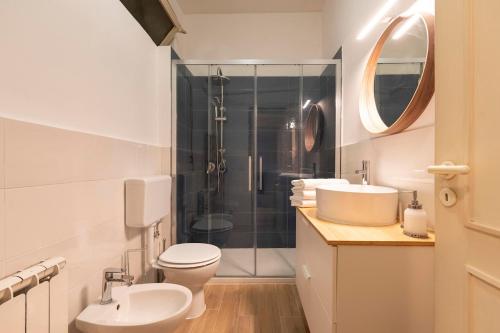 7 min to Colosseum, Smart TV, Full Kitchen
